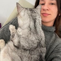Ioana - pet sitter cicák kutyák București